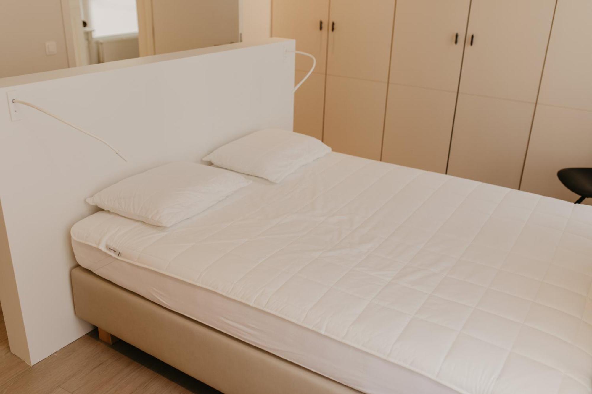 Blue Bird Residence Suite Moriaan أنتويرب المظهر الخارجي الصورة