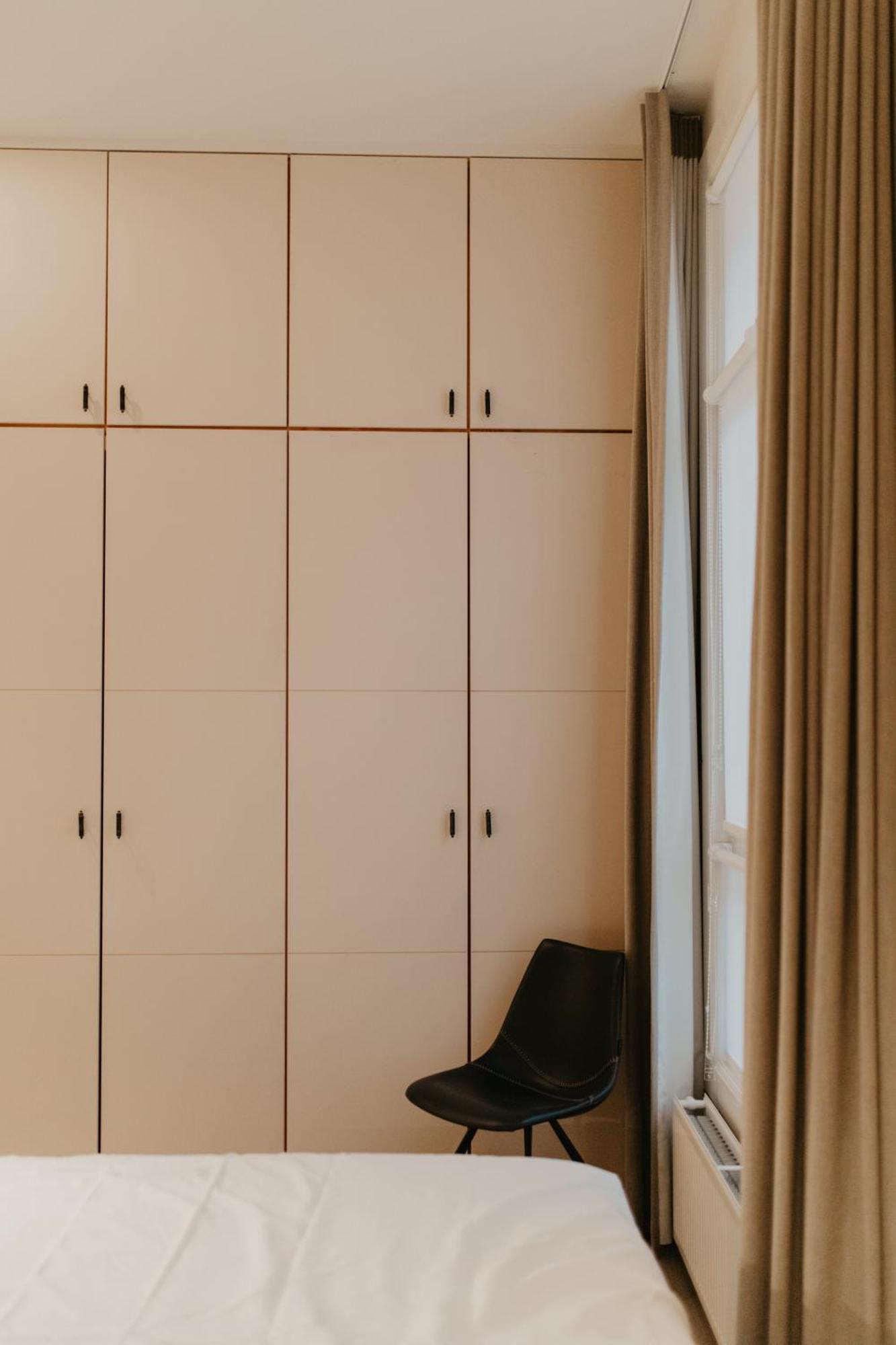 Blue Bird Residence Suite Moriaan أنتويرب المظهر الخارجي الصورة