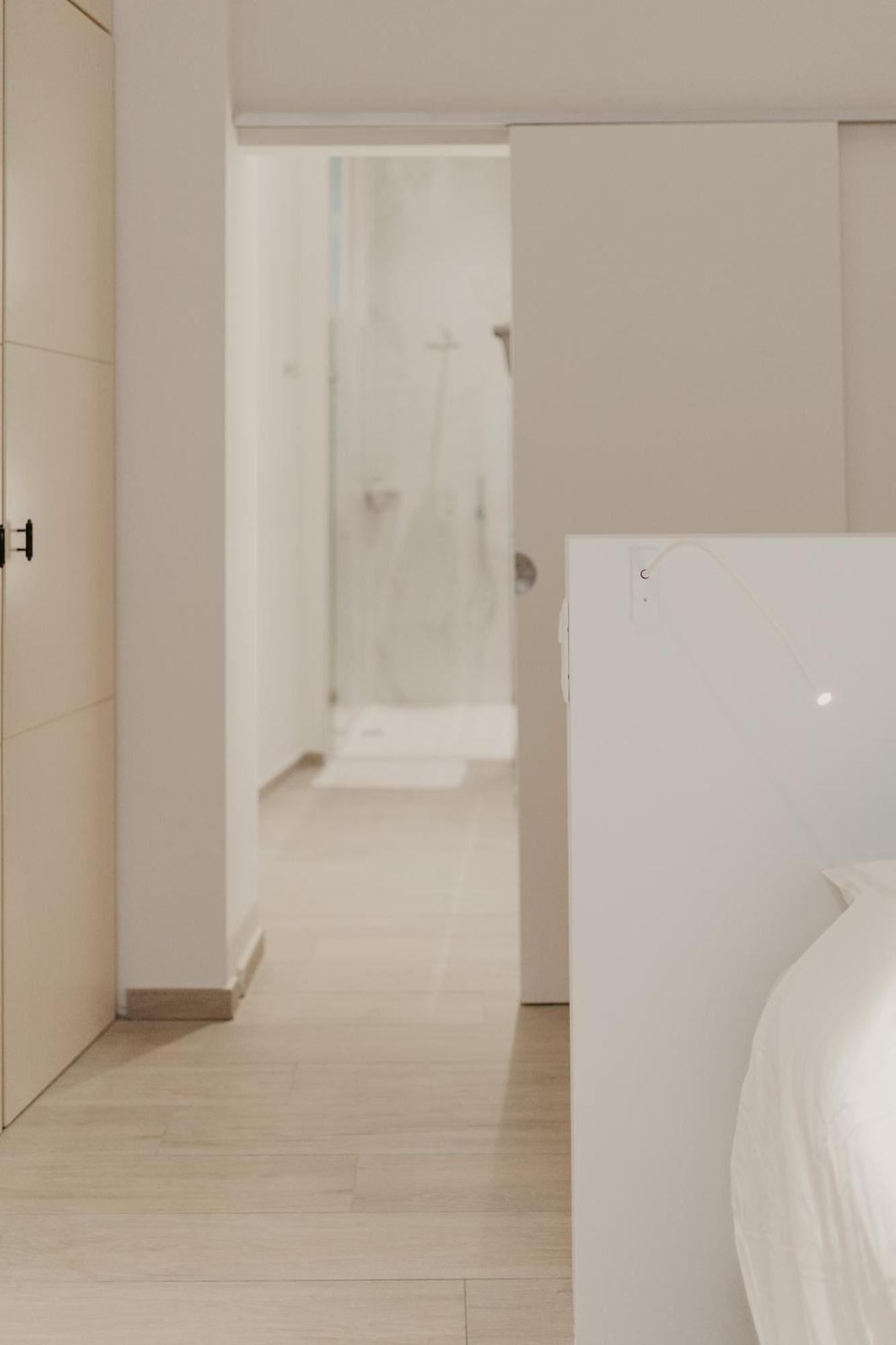 Blue Bird Residence Suite Moriaan أنتويرب المظهر الخارجي الصورة